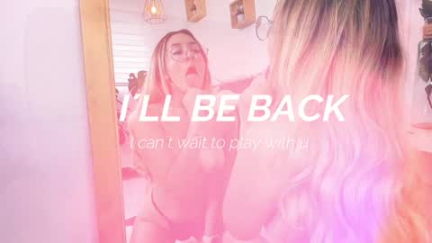 Snapshot of dina_ride chatting on 12/26/24, 12:16 online show from 12/26/24, 12:16