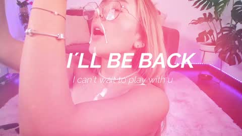 Snapshot of dina_ride chatting on 01/31/25, 06:25 online show from 01/31/25, 06:25