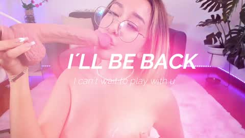 Snapshot of dina_ride chatting on 02/05/25, 03:52 online show from 02/05/25, 03:52