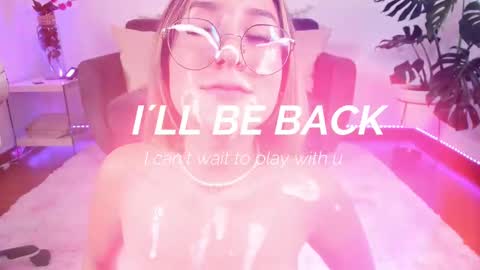 Snapshot of dina_ride chatting on 03/01/25, 12:12 online show from 03/01/25, 12:12