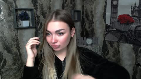 dinagerson online show from 12/03/24, 12:16