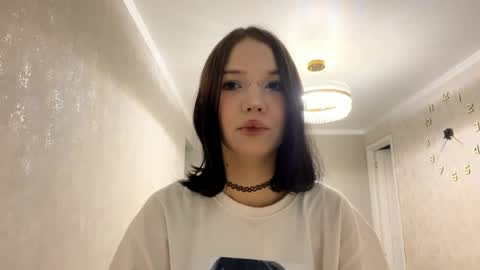 Snapshot of dinakonno chatting on 03/23/26, 12:31 Amelia online show from 03/23/26, 12:31