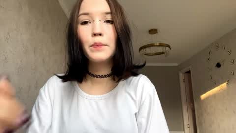 Snapshot of dinakonno chatting on 03/28/26, 11:10 Amelia online show from 03/28/26, 11:10