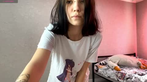 Snapshot of dinakonno chatting on 04/02/26, 10:02 Amelia online show from 04/02/26, 10:02