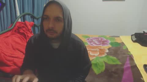 Snapshot of dinchtcams chatting on 11/17/25, 02:17 Dincht online show from 11/17/25, 02:17