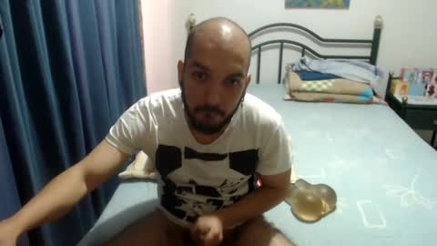 Snapshot of dinchtcams chatting on 03/21/26, 06:11 Dincht online show from 03/21/26, 06:11