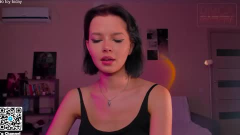 Jessie online show from 11/23/25, 03:12