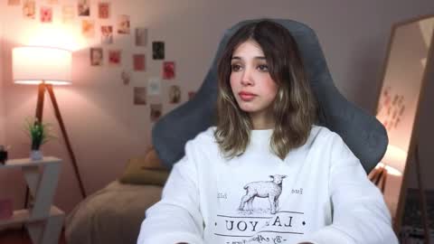 Sara Connor online show from 01/17/26, 01:38