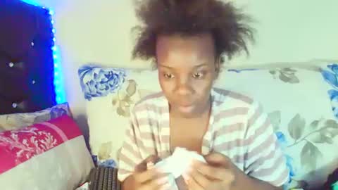 Snapshot of dinnydakrazx chatting on 09/12/25, 07:19 dinnydakrazx online show from 09/12/25, 07:19