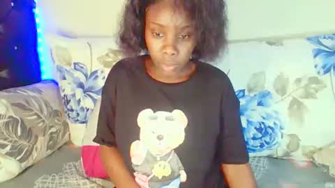 Snapshot of dinnydakrazx chatting on 09/14/25, 01:43 dinnydakrazx online show from 09/14/25, 01:43