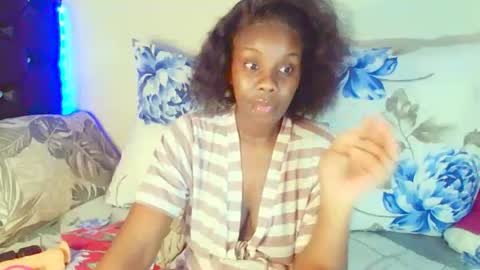 Snapshot of dinnydakrazx chatting on 09/18/25, 07:16 dinnydakrazx online show from 09/18/25, 07:16