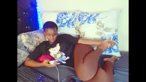 Snapshot of dinnydakrazx chatting on 10/07/25, 06:27 dinnydakrazx online show from 10/07/25, 06:27