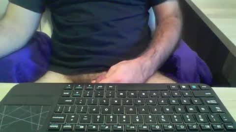 dye-AH-juh-neez online show from 11/12/25, 05:24