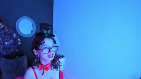 Snapshot of diosadelamor01 chatting on 12/12/24, 11:03 diosadelamor01 online show from 12/12/24, 11:03