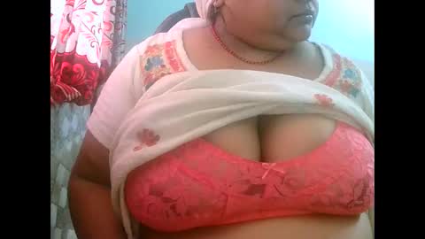 dipa2345 online show from 11/06/25, 04:35