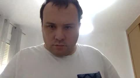 Snapshot of dirme chatting on 02/28/25, 10:20 dirme online show from 02/28/25, 10:20