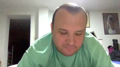 Snapshot of dirme chatting on 02/04/26, 11:42 dirme online show from 02/04/26, 11:42