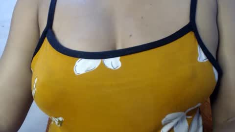 Snapshot of dirtiplay chatting on 10/04/25, 05:44 dirtiplay online show from 10/04/25, 05:44