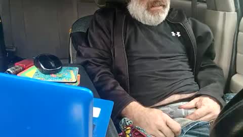 dirtmcgirt82 online show from 12/26/24, 07:16