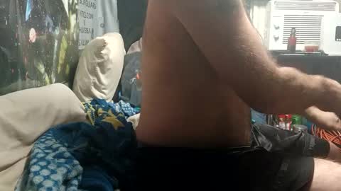 dirtmcgirt82 online show from 02/10/25, 04:19