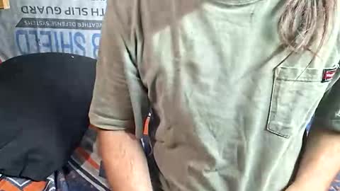 dirtmcgirt82 online show from 04/05/26, 02:42