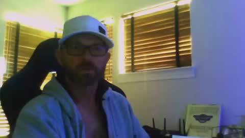 dirtrider15 online show from 03/04/25, 09:32