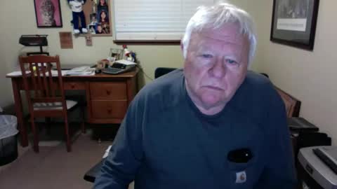 dirtrider195080438 online show from 05/20/26, 03:24