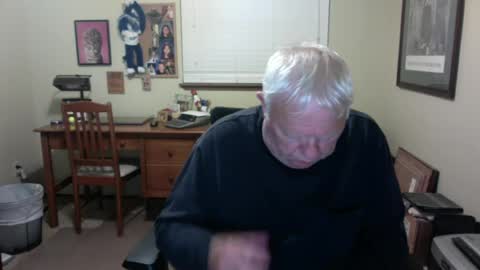 dirtrider195080438 online show from 07/06/26, 05:15