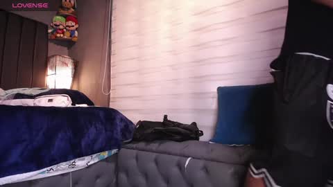 Snapshot of dirty_27cms chatting on 12/14/24, 02:01 dirty_27cms online show from 12/14/24, 02:01