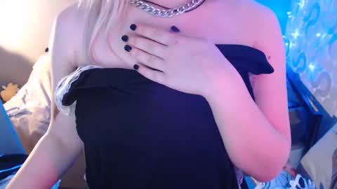 Snapshot of dirty_kiss69 chatting on 02/04/25, 11:16 Dirty Kiss69 online show from 02/04/25, 11:16