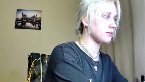 Snapshot of dirty_kiss69 chatting on 10/14/25, 12:11 Dirty Kiss69 online show from 10/14/25, 12:11