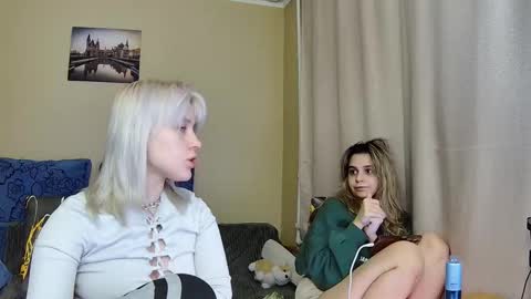 Snapshot of dirty_kiss69 chatting on 11/29/25, 02:14 Dirty Kiss69 online show from 11/29/25, 02:14