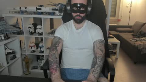 Robert online show from 12/08/24, 08:47