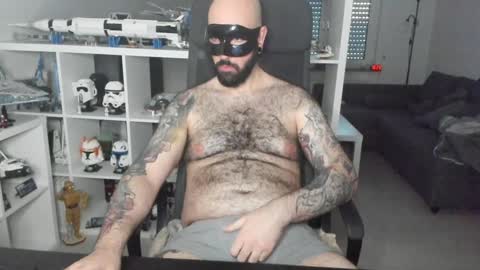 Robert online show from 01/13/25, 03:26