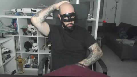 Robert online show from 11/03/25, 01:40