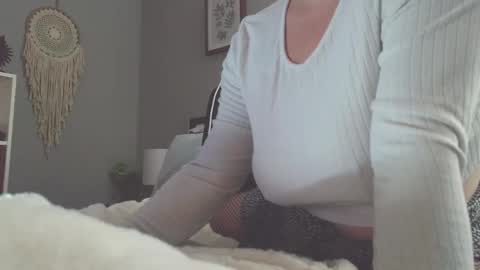 Snapshot of dirtydaisy1998 chatting on 12/03/24, 10:28 Daisy Wylde online show from 12/03/24, 10:28