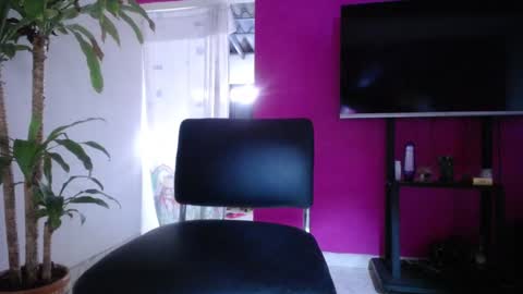 whats app - stagram marian doll online show from 01/27/25, 08:07