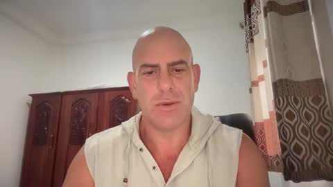 Snapshot of dirtydanlondon chatting on 02/11/25, 08:48 Dirtydanlondon online show from 02/11/25, 08:48