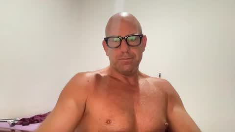 Snapshot of dirtydanlondon chatting on 02/24/26, 08:45 Dirtydanlondon online show from 02/24/26, 08:45