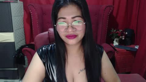 Snapshot of dirtyfungirl chatting on 12/05/24, 02:22 LatexQueen online show from 12/05/24, 02:22