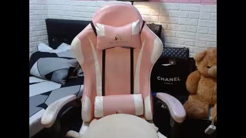 Snapshot of dirtylexa31 chatting on 01/26/25, 01:58 LEXA online show from 01/26/25, 01:58