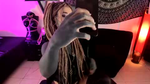 ONIX  online show from 02/15/26, 10:50