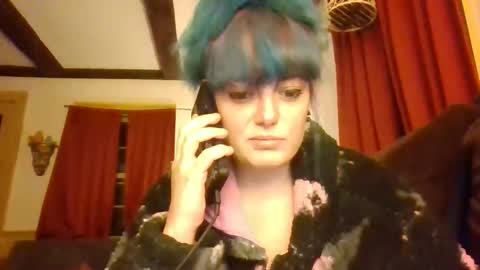 Crystal online show from 10/30/25, 02:35