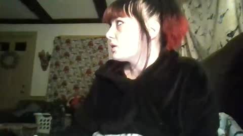 Crystal online show from 12/16/25, 03:00