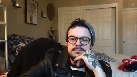 Snapshot of disastersurrounds chatting on 02/19/26, 09:00 disastersurrounds online show from 02/19/26, 09:00