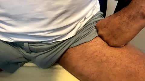 discretmature online show from 07/20/26, 05:59