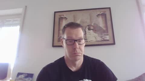 Snapshot of disney0988 chatting on 12/03/24, 10:06 disney0988 online show from 12/03/24, 10:06