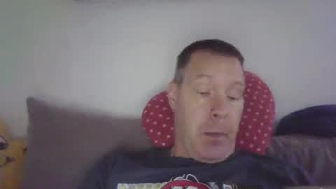 Snapshot of disney0988 chatting on 01/08/25, 03:17 disney0988 online show from 01/08/25, 03:17