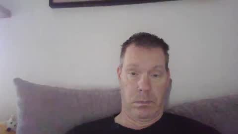 Snapshot of disney0988 chatting on 02/05/25, 03:20 disney0988 online show from 02/05/25, 03:20