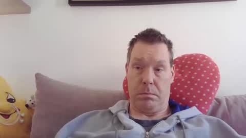 Snapshot of disney0988 chatting on 03/02/25, 08:59 disney0988 online show from 03/02/25, 08:59